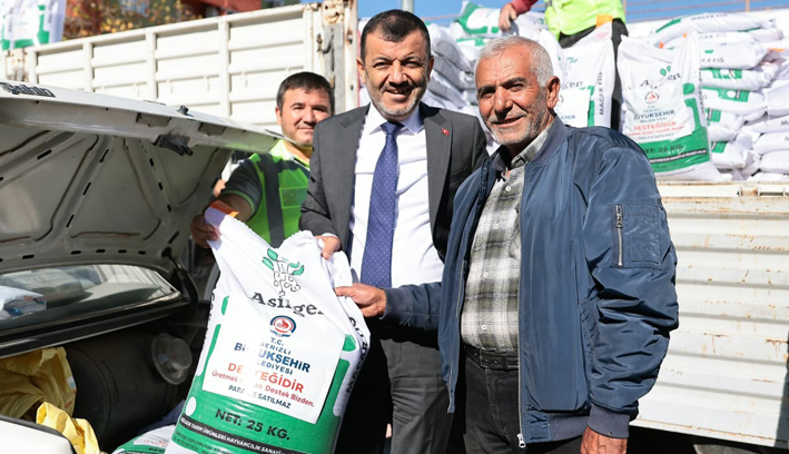 Denizli Büyükşehir’den Üreticilere Macar Fiği Desteği (2)