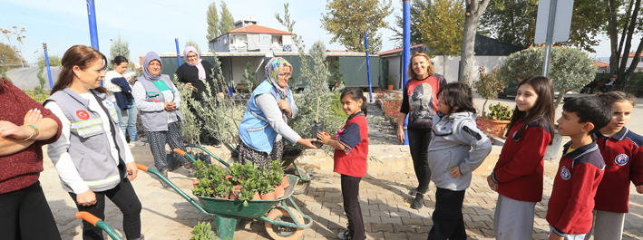 Osman Aydınlı Ilkokulu (5)