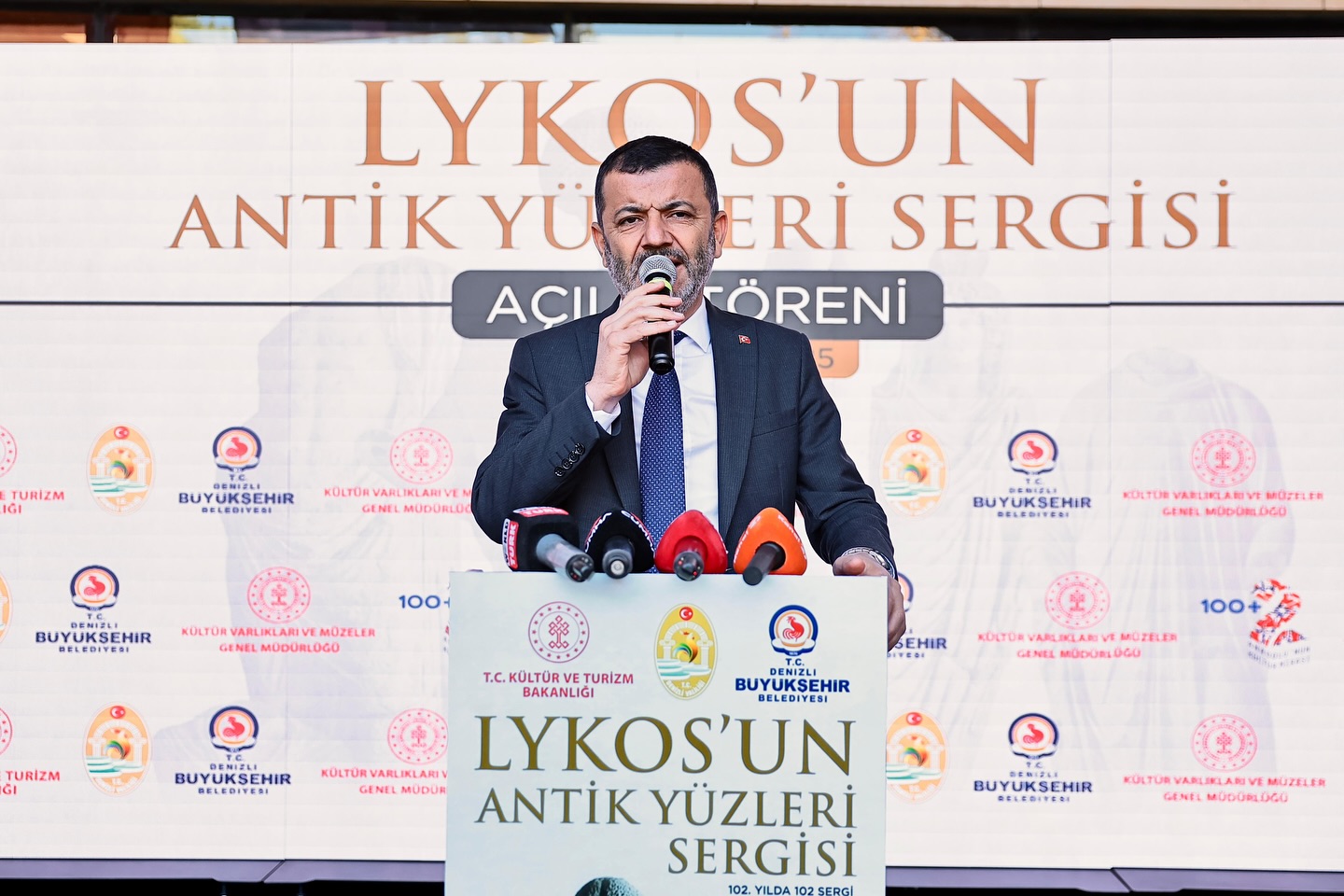 589909874 18399399775133079 8412911133687980714 N