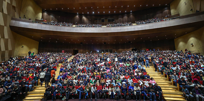 Bak Postacı Geliyor Muhteşem Gala (11)