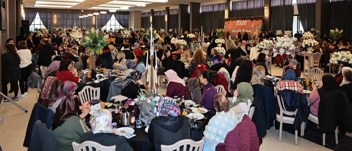 Büyükşehir’den Kadınlara “Yeni Yıla Merhaba” Etkinliği (5)