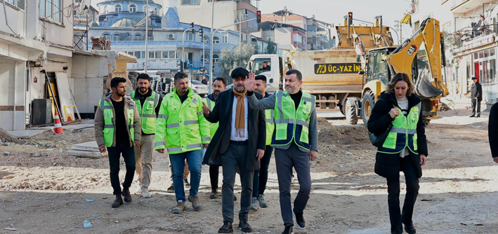 Büyükşehir’in Asfalt Mesaisi Bitmiyor (9)