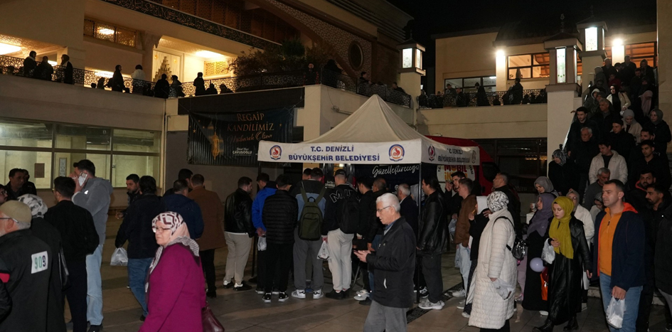 Denizli Büyükşehir Helva İkramı (7)