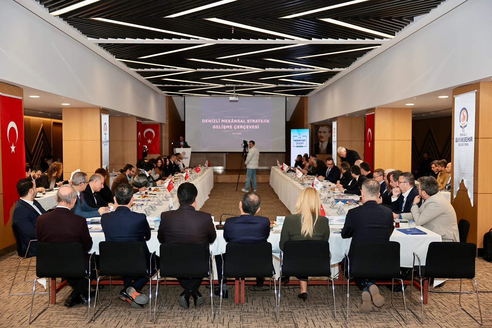 Denizli Büyükşehir’den Modern Kent Çalıştayı (3)