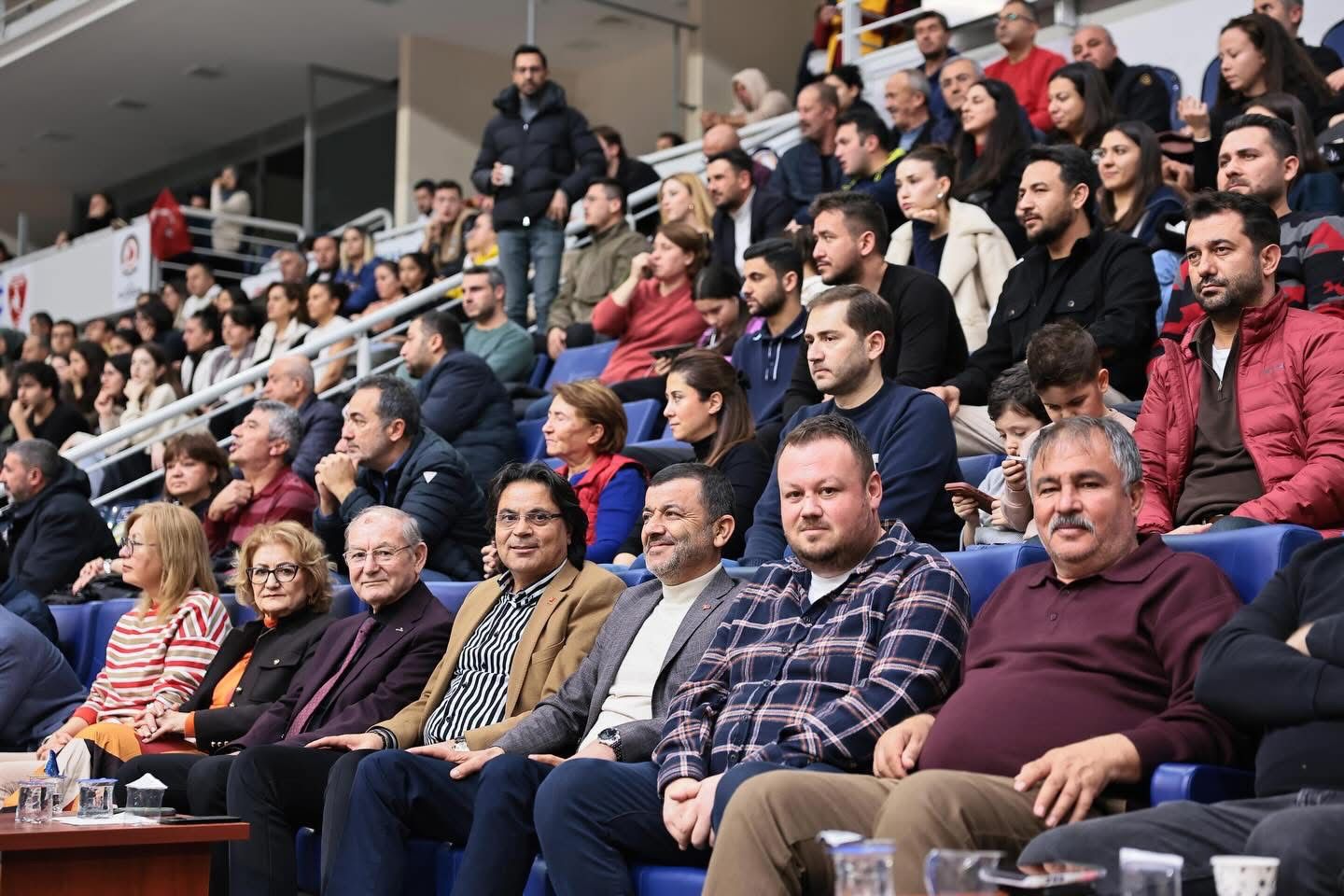 Deni̇zli̇’ni̇n Sultanlari Zi̇rve Yolunda Kri̇ti̇k Gali̇bi̇yet Aldi (2)