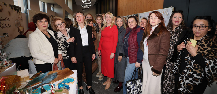 Gi̇ri̇şi̇mci̇ Kadinlar Ve El Emeği̇ Festi̇vali̇ Dolu Dolu Geçti̇ (2)