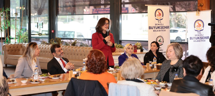 Kadın Meclisi’nden Dünya Kadın Hakları Günü’nde Anlamlı Buluşma (10)