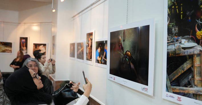 “Yitenlerin Öyküsü” Fotoğraf Sergisi Açıldı (9)