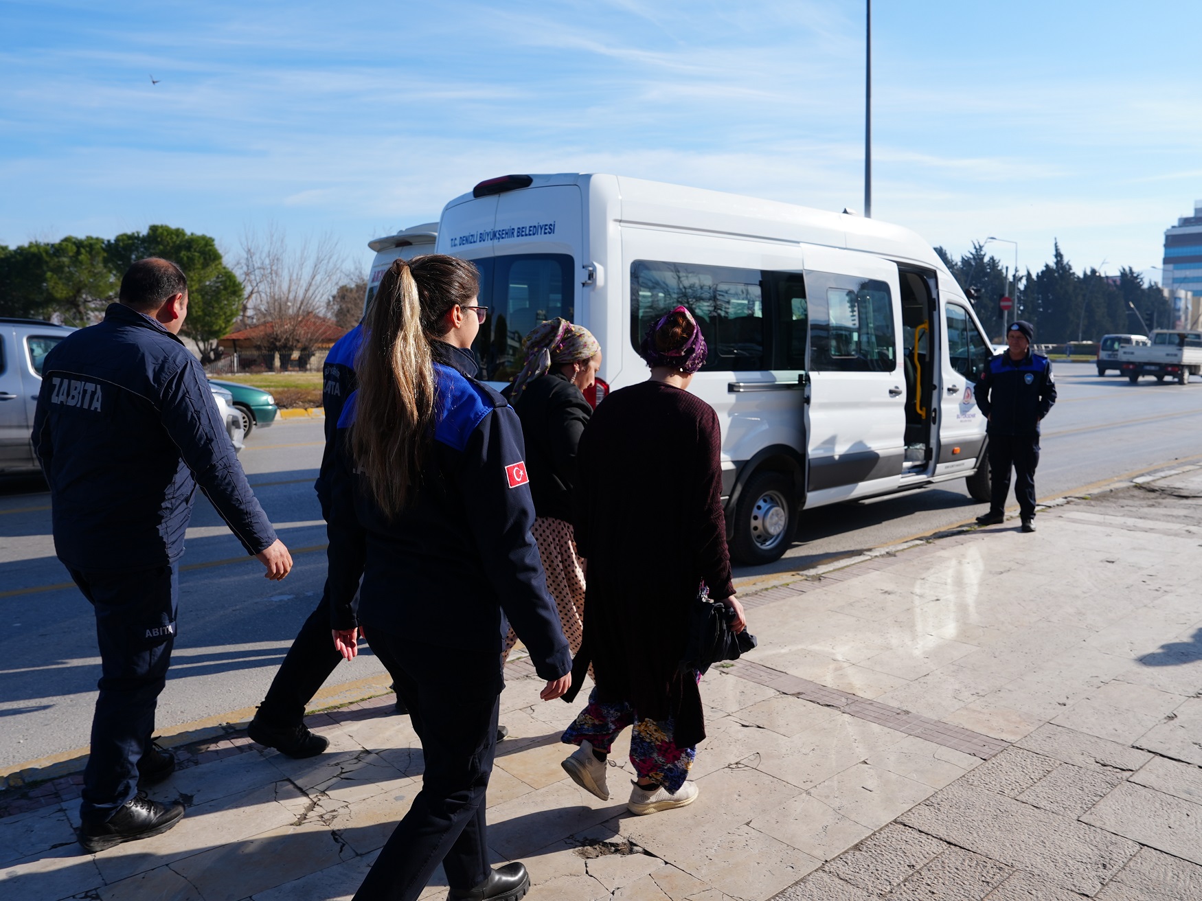 Büyükşehir Zabıtası Dilencilere Geçit Vermiyor (3)