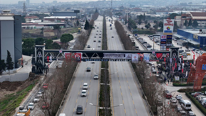 Dbb Batı Ege Gyo Yaya Üst Geçidi Hizmete Açıldı (9)