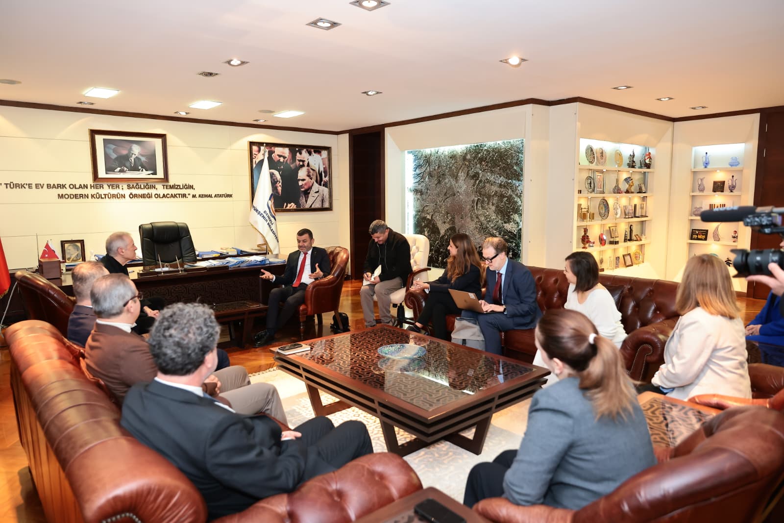 Denizli, Avrupa Demokrasi Başkenti Unvanı Için Son Beşte (1)