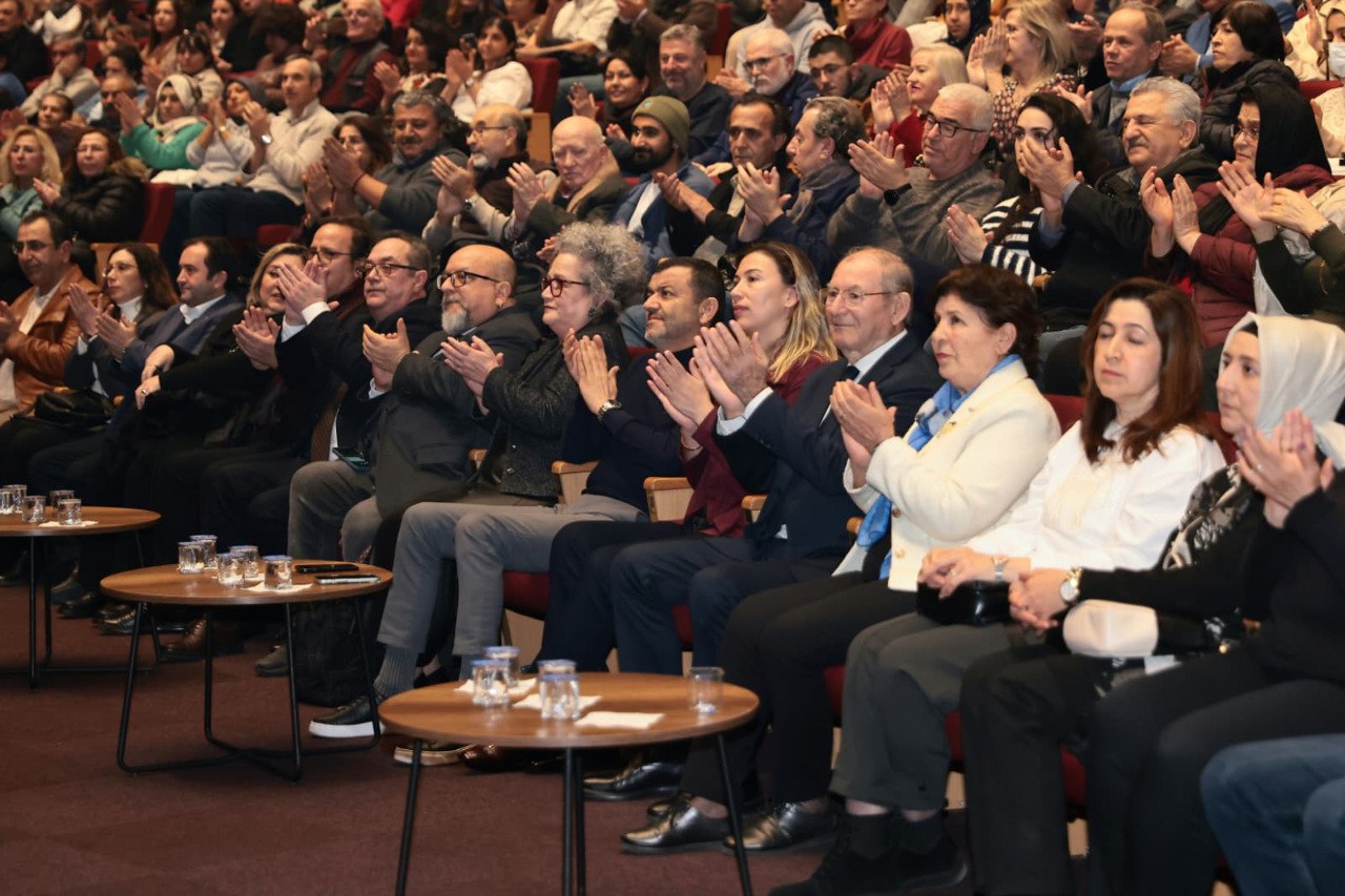 Denizli Büyükşehir’den Talip Özkan Anma Konseri (2)