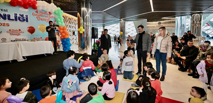 Denizli Büyükşehir’den Yarıyıl Tatilinde Merkezden Ilçelere Çocuk Şenliği (7)