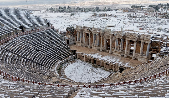 Pamukkale Karla Kaplandı 01
