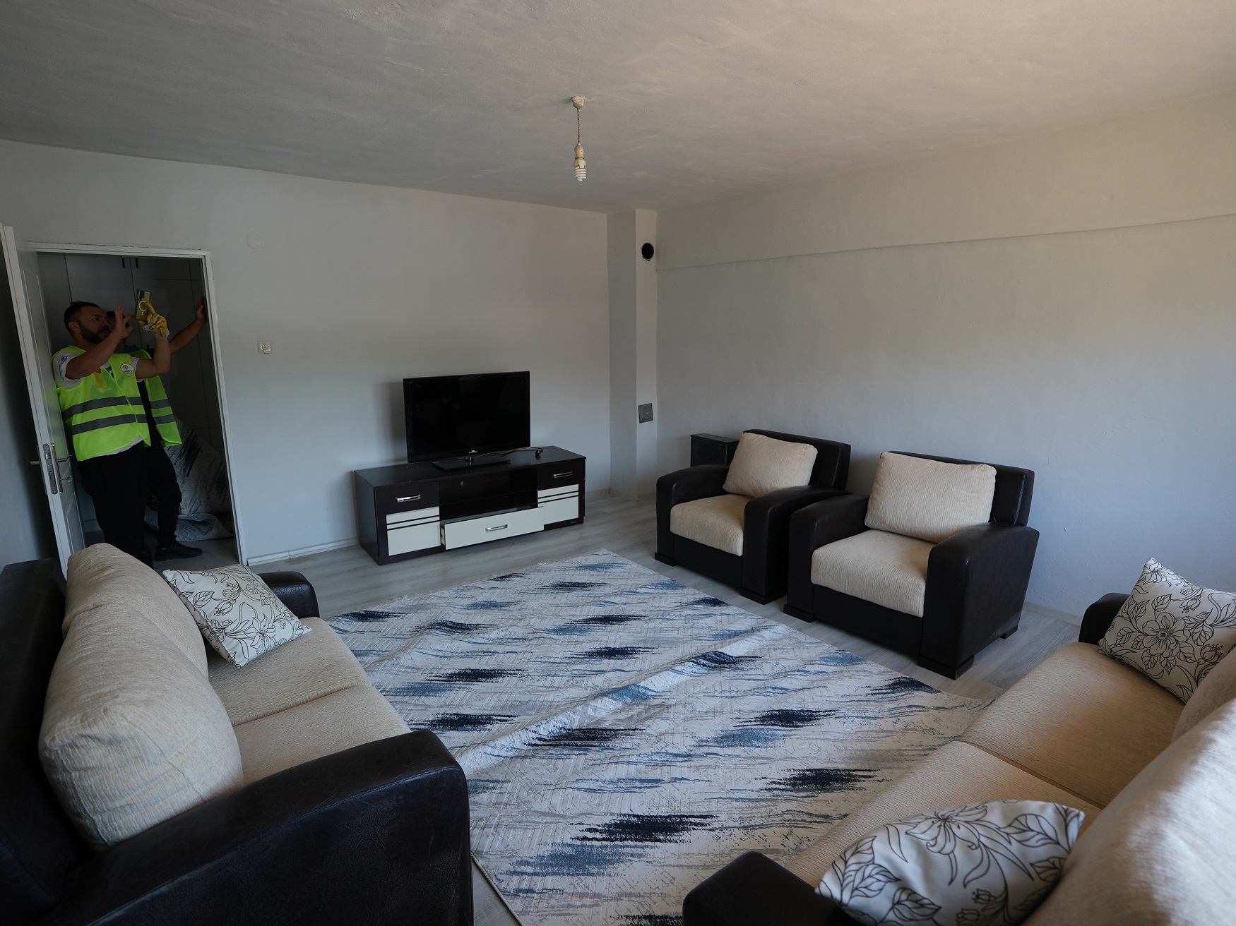 Sevgi Eli Binlerce Aileye Umut Oldu (7)