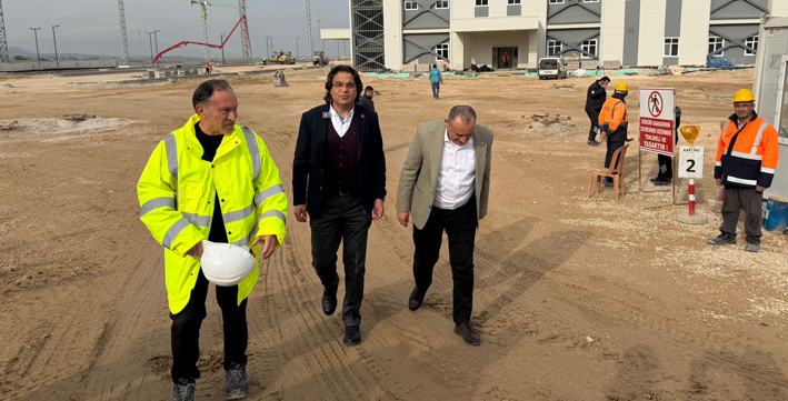 Whatsapp Image 2026 01 06 At 15.29.00 (1)