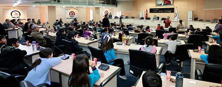 Denizli Büyükşehir Ile Çocukların Yüzü Gülüyor (6)