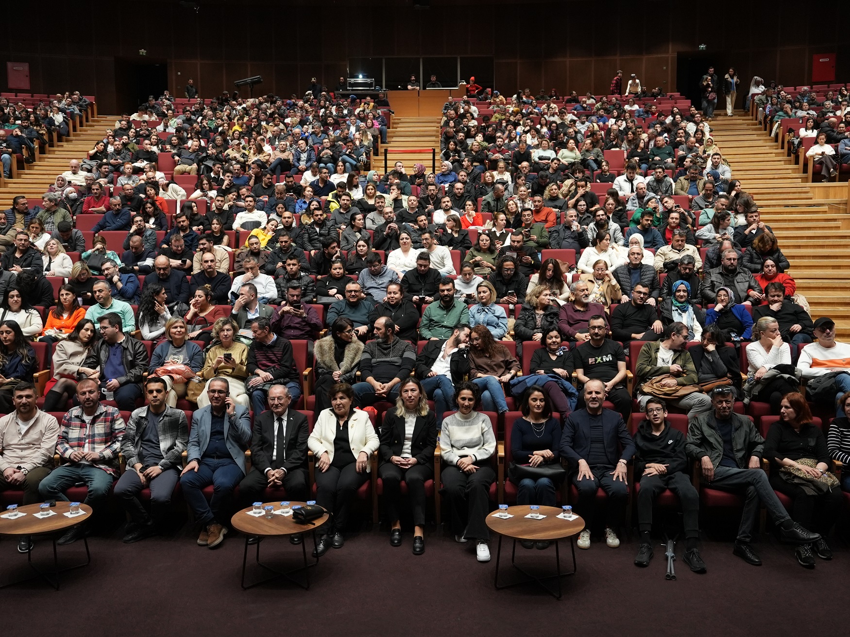 Denizli Komedi Festivali’nde Kahkaha Maratonu Sürüyor (3)-1