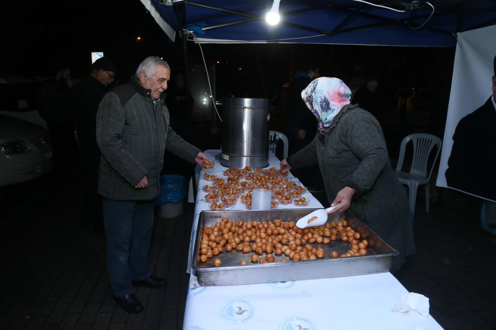 Pamukkale Lokma Ve Çay Ikramı (2)
