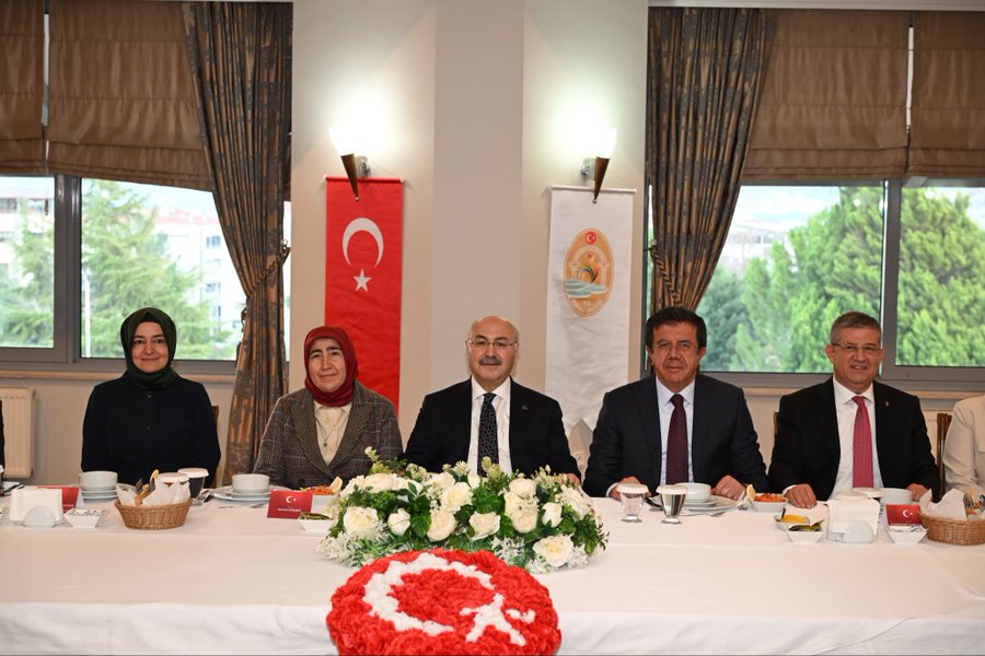 Şehit Aileleri Ve Gaziler Onuruna Anlamlı Buluşma (4)