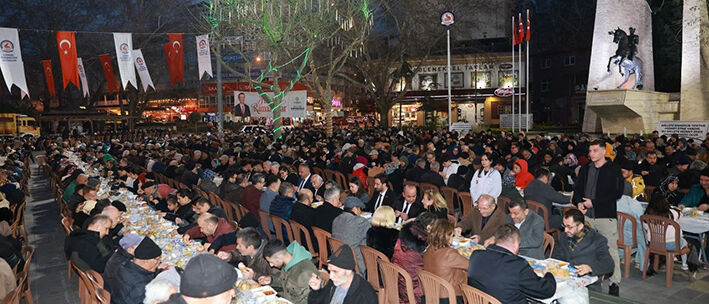 Binlerce Kişi Delikliçınar Meydanı’nda Bir Araya Geldi (10)