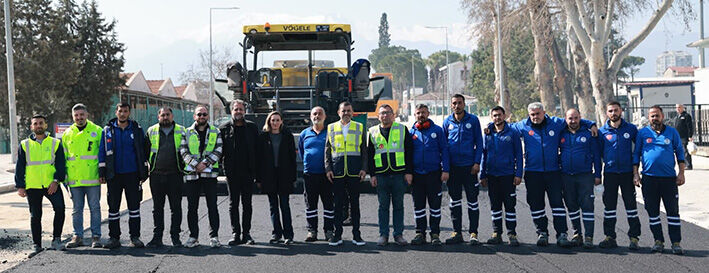 Çal Caddesi Yenilenen Yüzüyle Ulaşıma Açıldı (10)