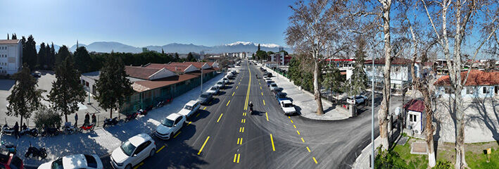Çal Caddesi Yenilenen Yüzüyle Ulaşıma Açıldı (5)