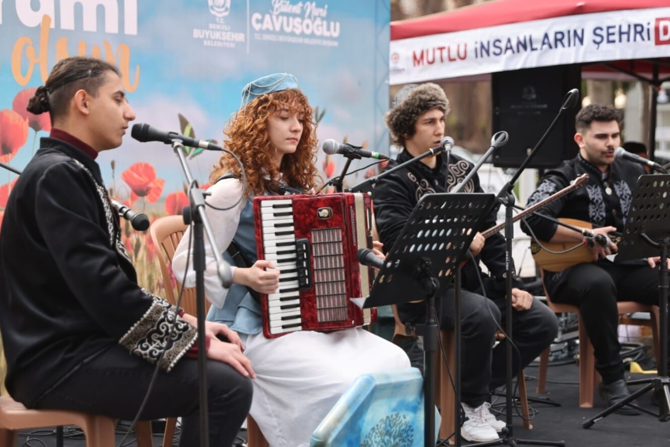 Denizli’de Nevruz Coşkusu Bahara Görkemli “Merhaba” (3)