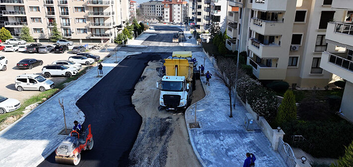 Gerzele Mahallesi’nde Asfalt Seferberliği Başladı (7)