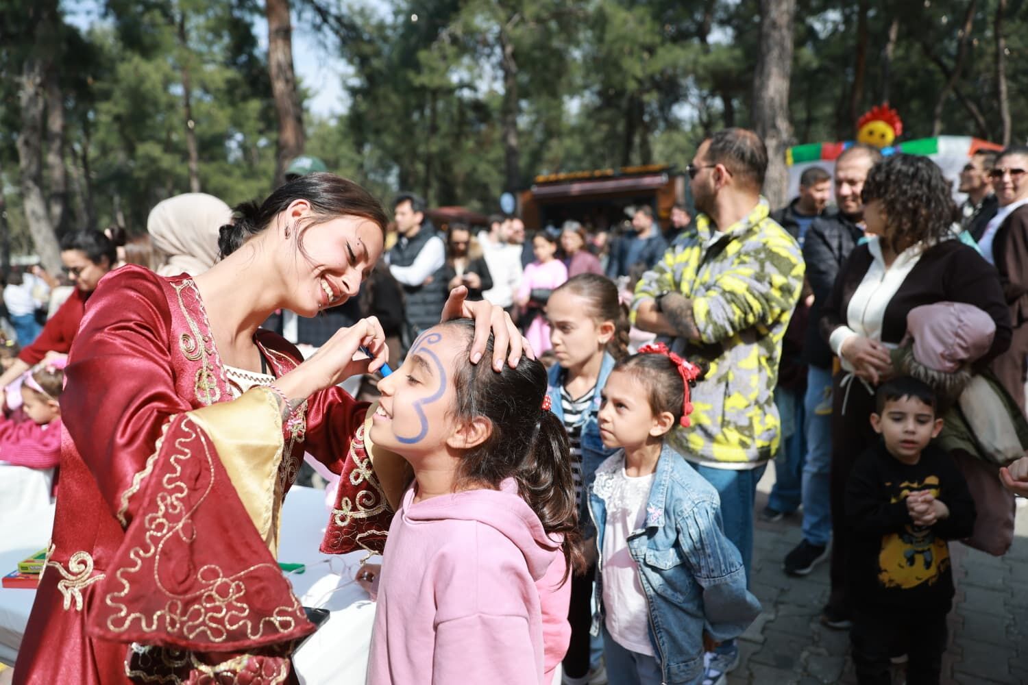 Ramazan Şenlikleri Çamlık Kent Ormanı’nda Coşkuyla Sürüyor (11)