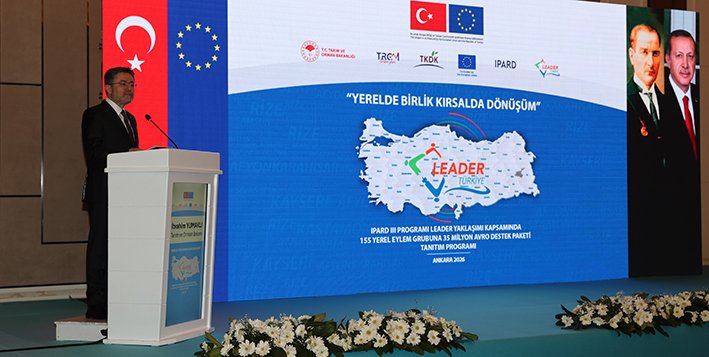 5.2 Tarım Ve Orman Bakanı İbrahim Yumaklı Kızılhisar Derneği Takdir Konuşması.jpg