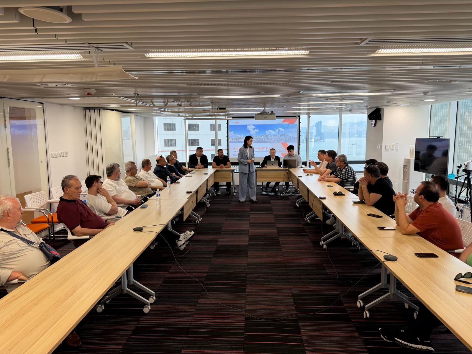 8 I M G 20260427 W A0084