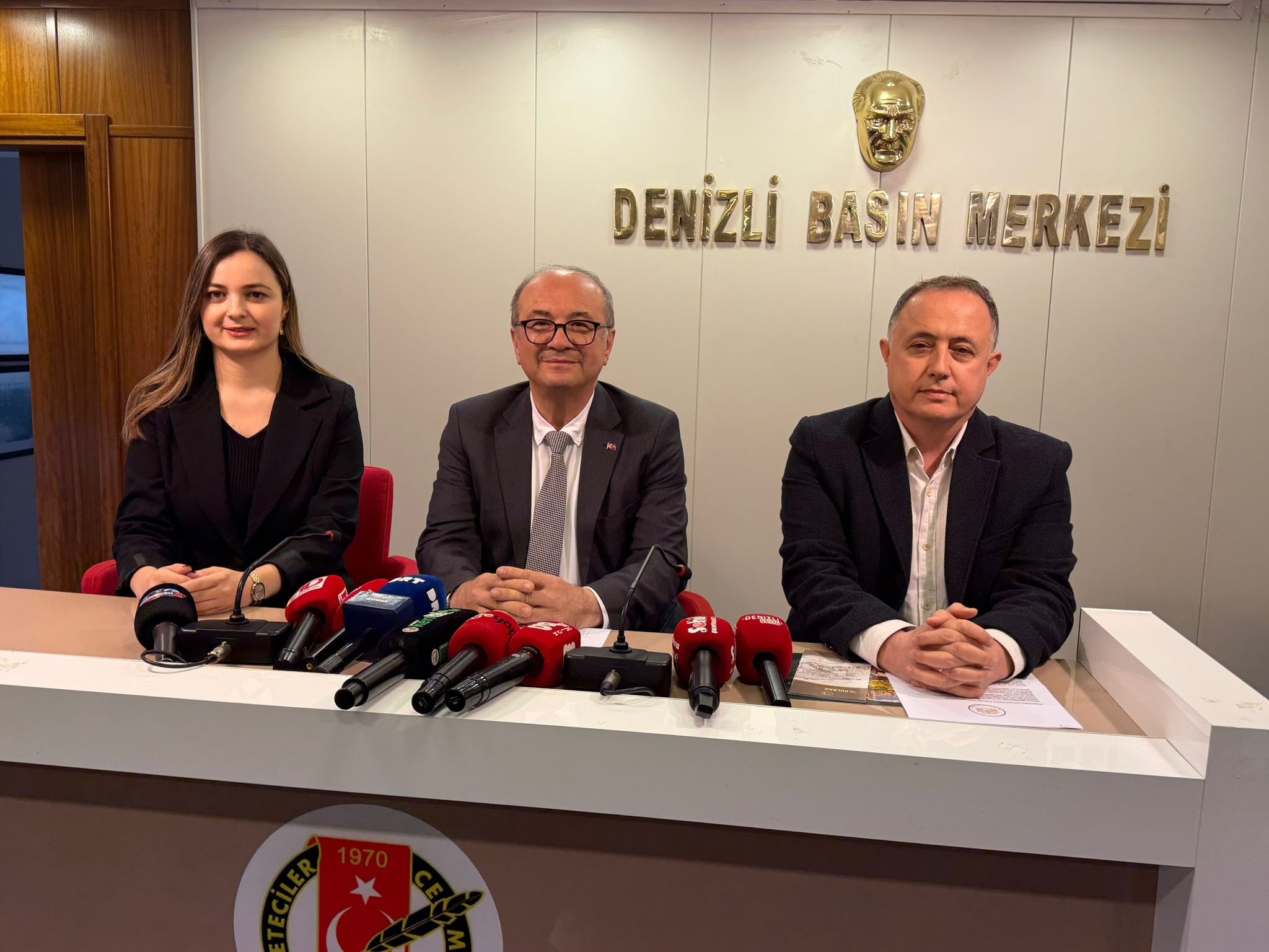 Buldan Beledi̇ye Başkani Rahat Bi̇r Nefes Aldi (3)