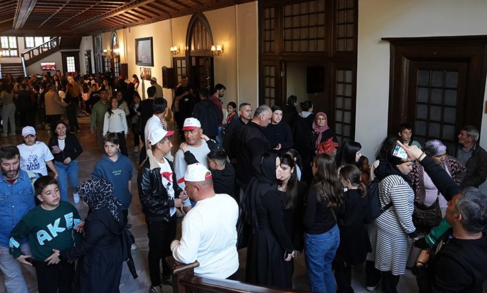 Büyükşehir’den “Ata’ya Saygı Gezisi” (6)