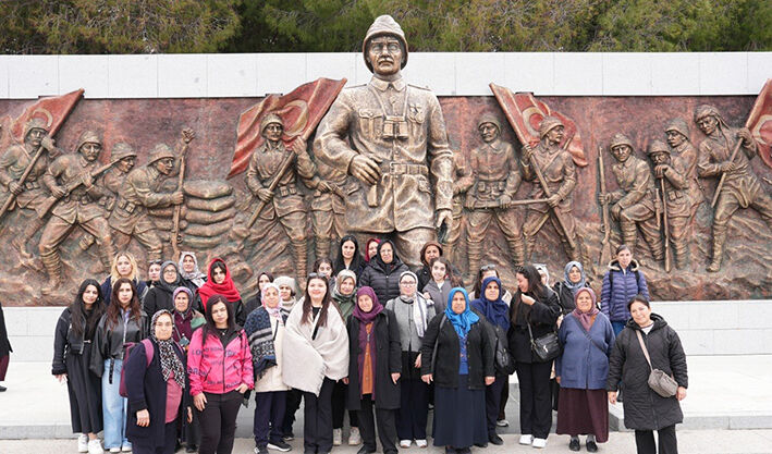 Büyükşehir’den Çallı Kadınlara Çanakkale Yolculuğu (2)