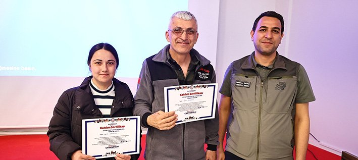 Denizli Büyükşehir’den Pet Shoplara Eğitim Desteği (4)