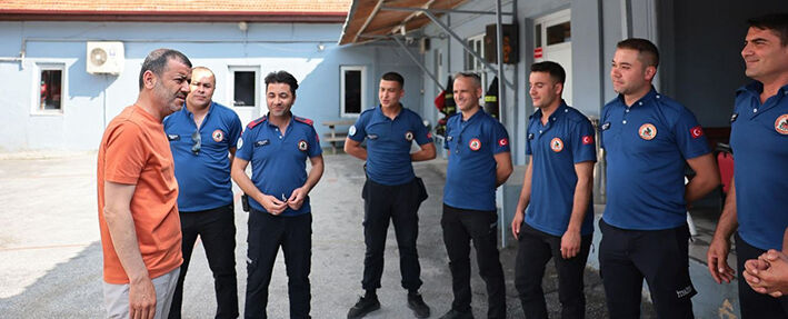 Başkan Çavuşoğlu’ndan Bayram Mesaisindeki Personele Ve Hastalara Ziyaret (8)