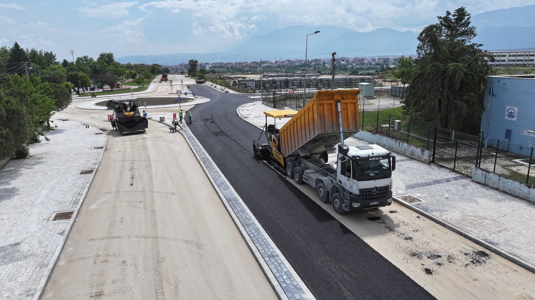 Büyükşehir’den Kaynarca Ve Çiğdem Caddesi Kesişimine Akıllı Kavşak Düzenlemesi (3)