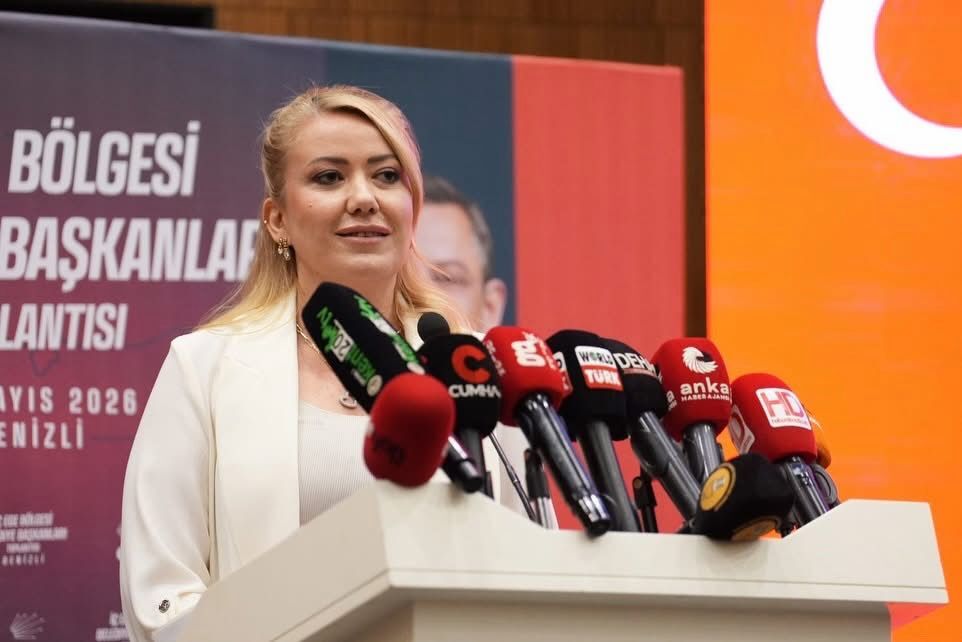 Parti Değiştirenlere Ve Baskılara Tepki Büyük Oldur (6)