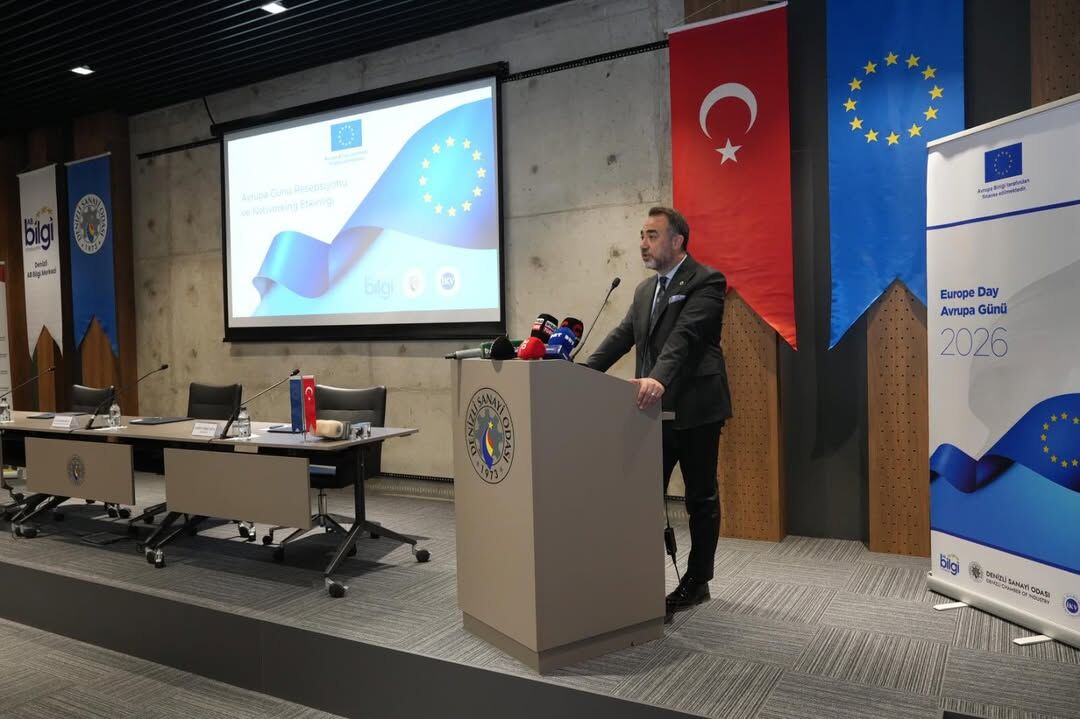 Türkiye Ab İlişkileri Ve Sanayide Dönüşüm Masaya Yatırıldı (5)