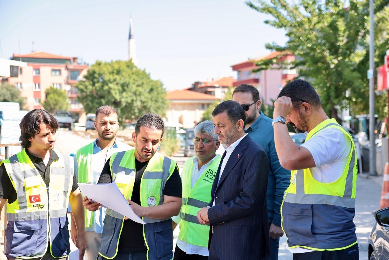 Başkan Çavuşoğlu Kınıklı’daki Yatırımları Yerinde Inceledi (4)