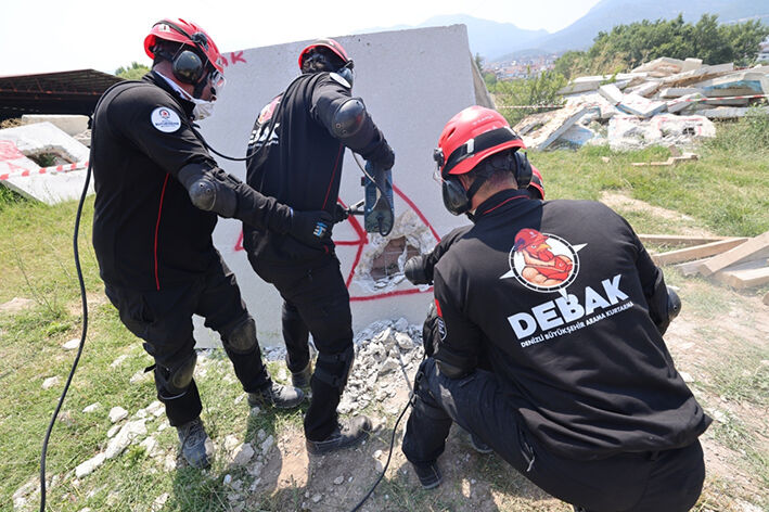 Debak Ulusal Akreditasyonunu Aldı (1)