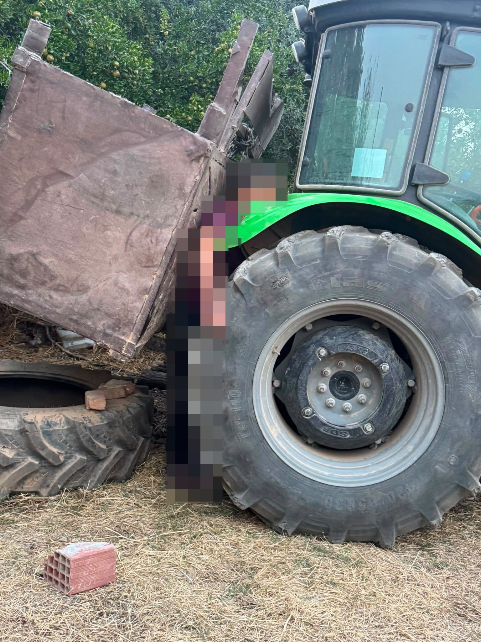 A W761158 01