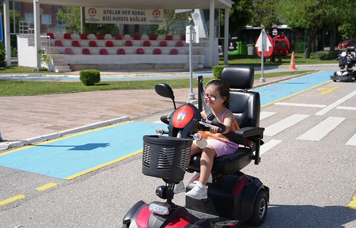 Denizli Büyükşehir’den Miniklere Bilim, Tarih Ve Trafik Eğitimi (7)