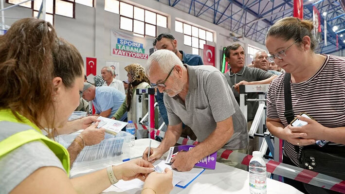 Denizli’de Üreticinin Yüzü Büyükşehir Ile Gülüyor (12)