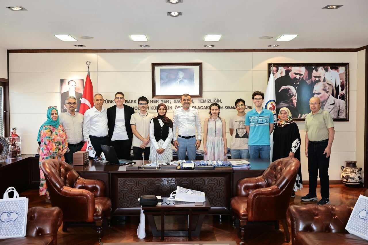 Büyükşehir’den Yks’de Dereceye Giren Öğrencilere Ödül (3)