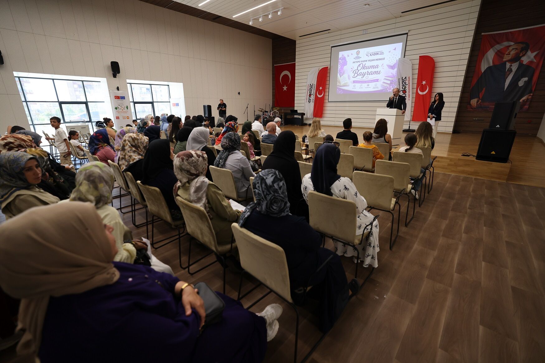 Büyükşehir’le Hayatları Değişen Kadınlar Sertifikalarını Aldı (1)