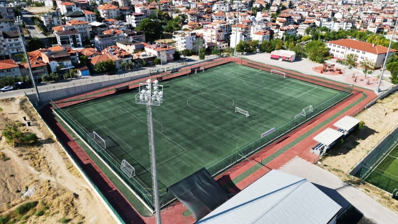 Denizli Büyükşehir Şehrin Spor Altyapısını Güçlendiriyor (5)