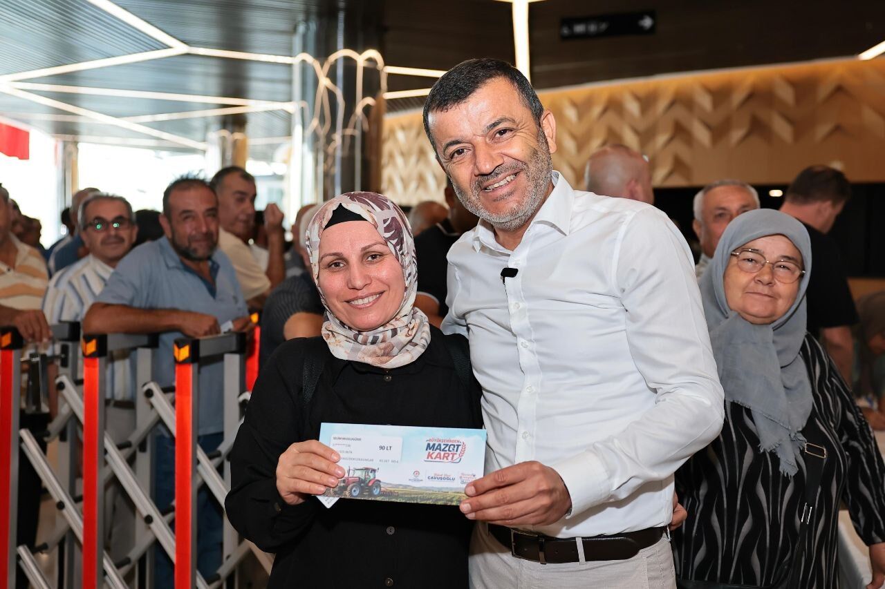 Toprağın Emekçisine Büyükşehir Desteği (7)