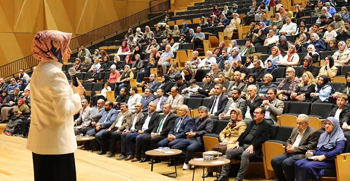 Denizli'de aile ve maneviyat konferansı